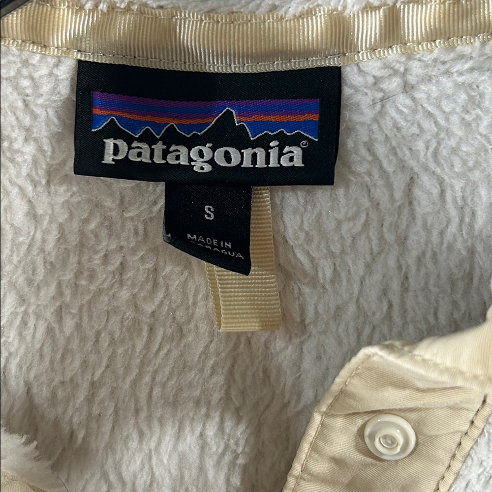 Cream Patagonia TSnap Pullover small - Picture 2 of 4